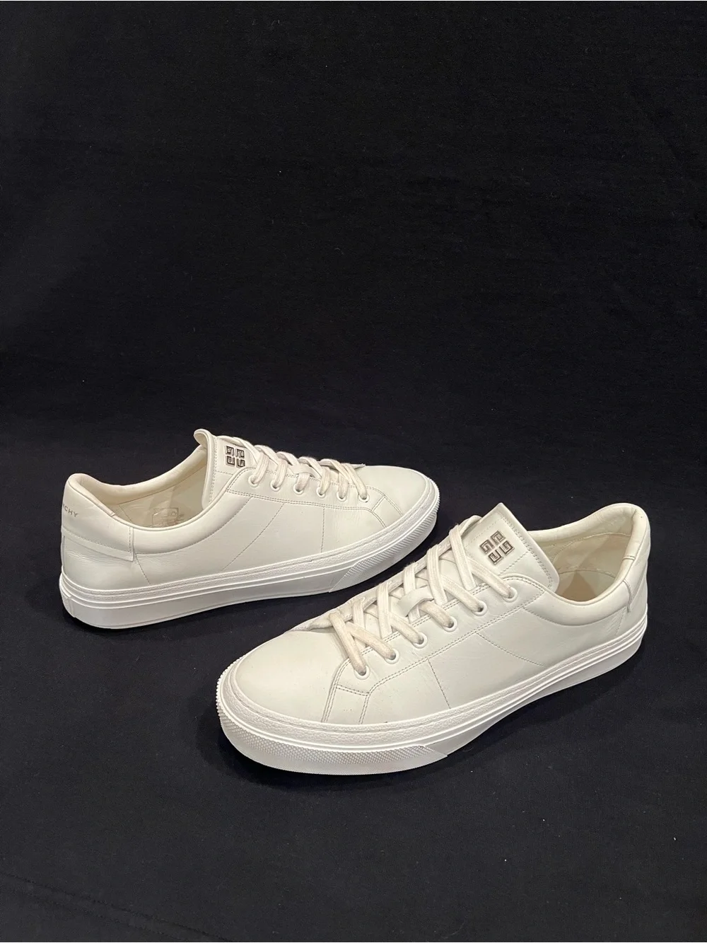 Givenchy City Sport White Leather Classic Sneakers Shoes Men 13 (US) 46 (EU) EUC